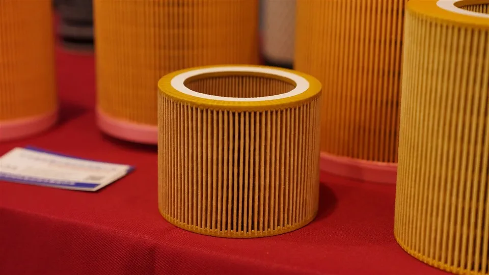 Elfen hidlo cywasgydd aer 30hp c 1360 22 kw hidlydd aer manwl gywir