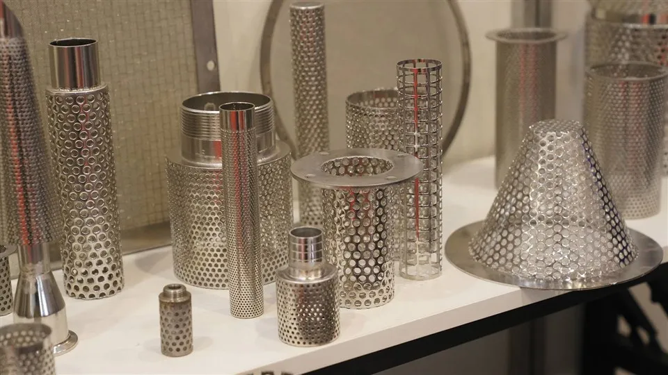 Elfen Cetris Hidlo Dŵr Di-staen Dŵr Diwydiannol wedi'i Addasu Newydd 304 316 316L SUS304 AISI304 Ar gyfer Puro Dŵr