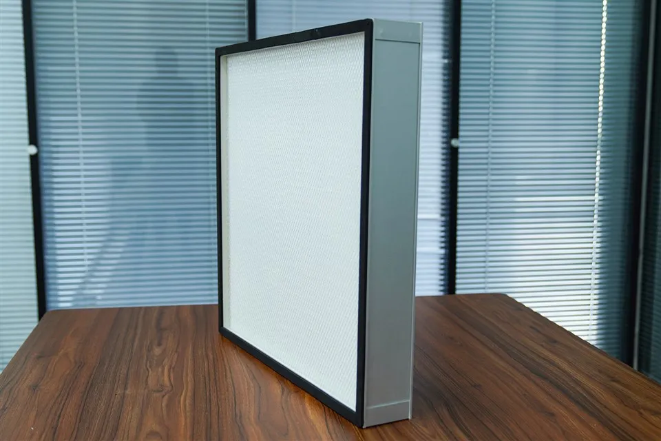 Hidlydd Aer Effeithlonrwydd Uchel Gwneuthurwr-Uniongyrchol Gyda Rhwyll Metel sy'n Gwrthiannol i Gwres Tai H14 Hidlydd Effeithlonrwydd Uchel FFU heb ei rannu